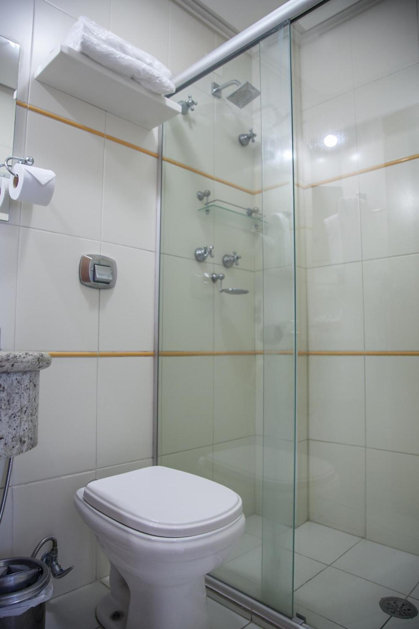 Atlantico Inn Apart Hotel Сантос Екстериор снимка